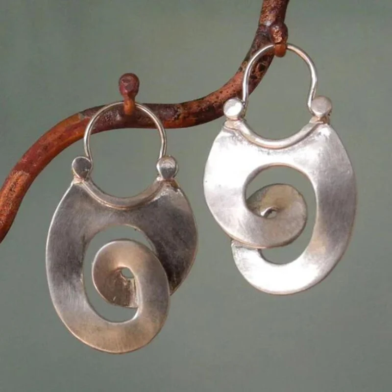 Boucles d'oreilles femme spirale argentée
